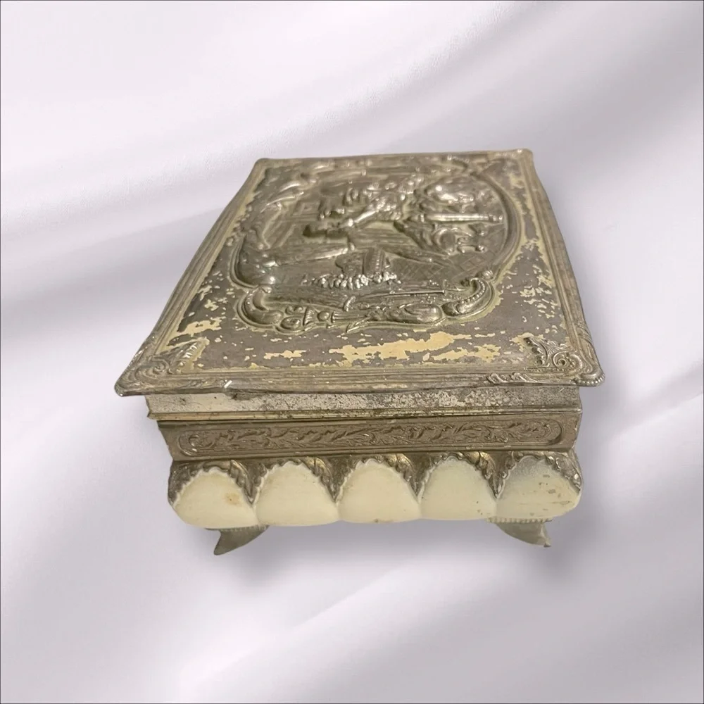 Vintage Japan Footed Silver Tone Colonial Scene Red Lined Jewelry Trinket Box